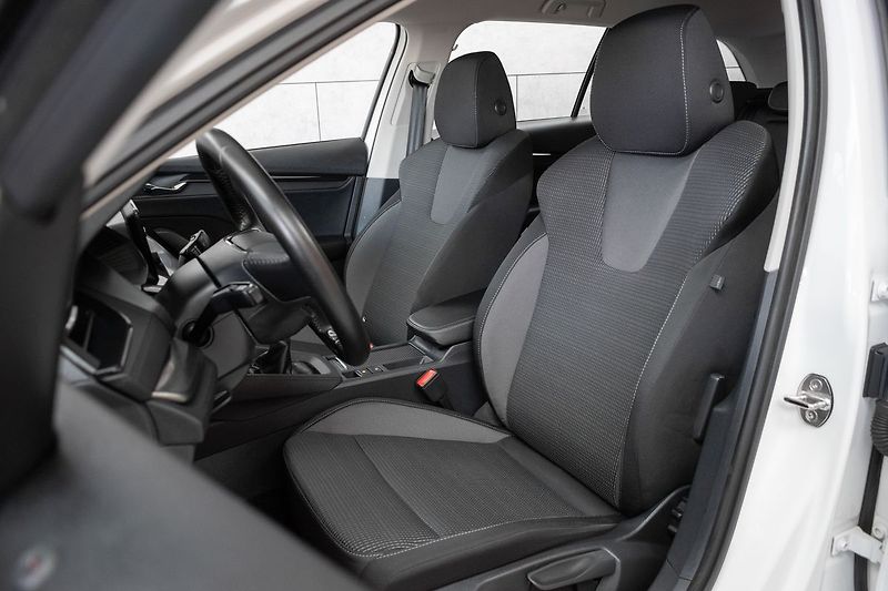 Škoda Octavia 2.0 TDI 110kW AMBITION+*ČR 1.M - fotka 10 z 38