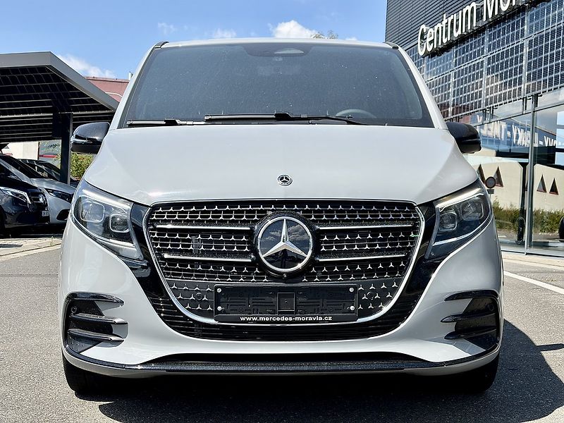 Mercedes-Benz Třídy V (2026) 300d EXCLUSIVE AMG 4M L AIR - fotka 2 z 36