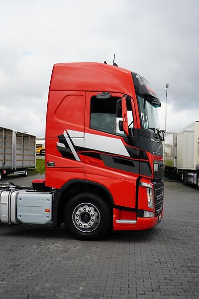 Volvo FH (2019) 420 / EURO 6 / ACC / PTO / HYD - fotka 30 z 49