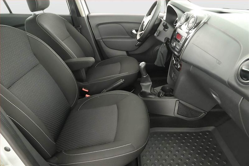 Dacia Logan (2018) 1.0 SCe, ČR,1.maj - fotka 7 z 12