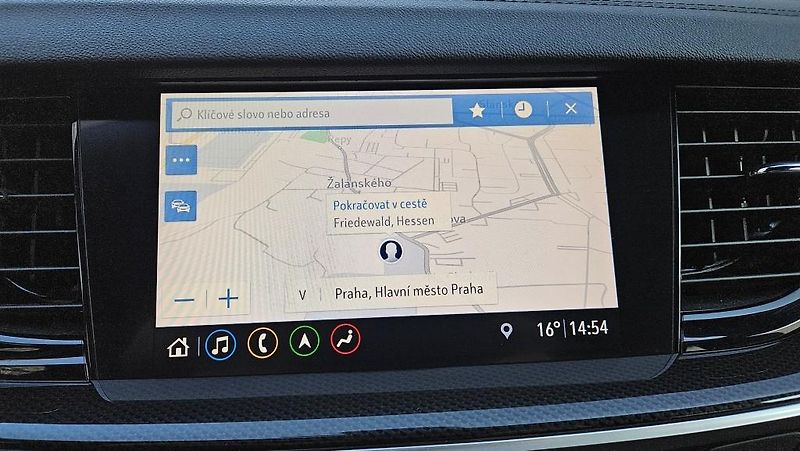 Opel Insignia (2021) 2.0i Turbo 125 kW AT9 Elegance - fotka 24 z 31