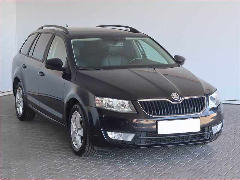Škoda Octavia (2015) 1.6 TDI, Automat, Navi - fotografie inzerátu