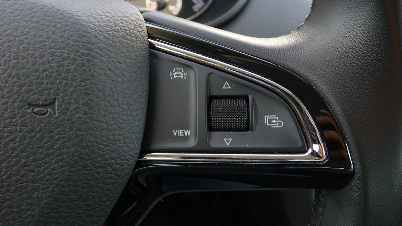 Škoda Octavia Combi 2,0 TDI Ambition - fotka 12 z 24