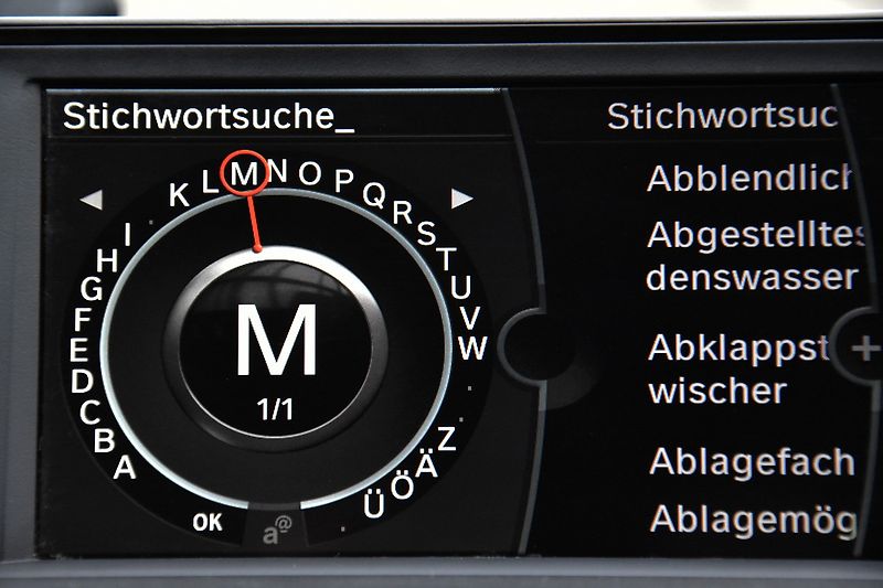 BMW Řada 1 1.6d 6st, KLIMA, TEMPOMAT, ALU - fotka 27 z 50