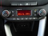 Kia Ceed (2014) 1.6 GDi, ČR, AC, tempo, park - náhled 14