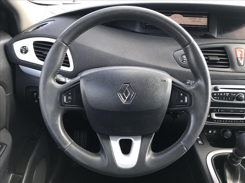 Renault Scénic 1,4 - fotka 11 z 15