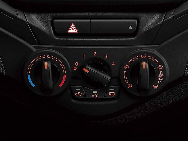 Suzuki Baleno.