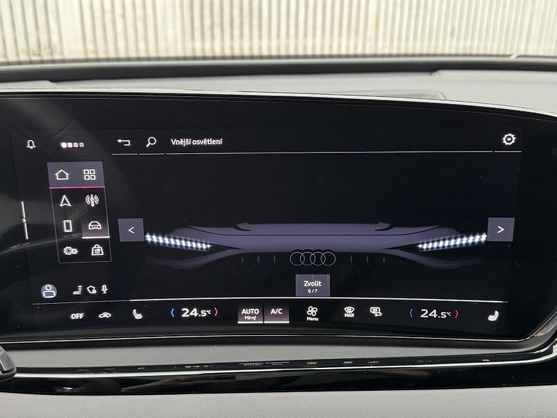 Audi A6 40TDi-4x4-S-LINE-R21-EDICE ONE - fotka 25 z 50