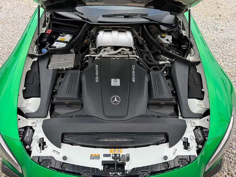 Mercedes-Benz AMG GT (2016) Coupé Panorama, TOP stav - fotka 13 z 31