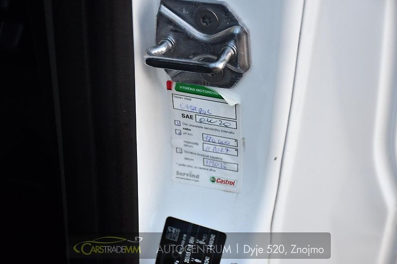 Ford Transit Connect 1.5ecoBlue 74kW TAŽNÉ - fotka 33 z 35