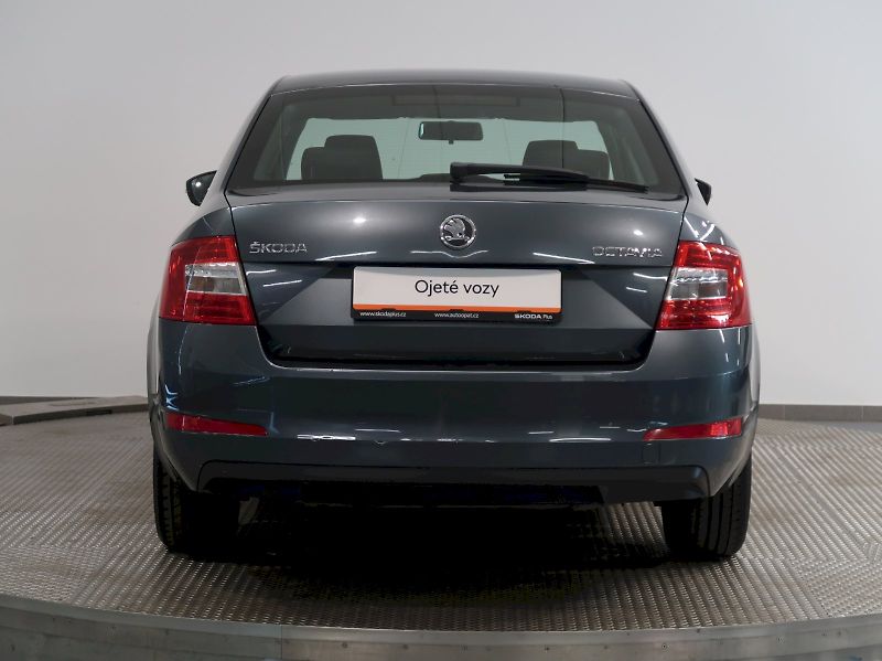 Škoda Octavia (2016) AMBITION 1.2TSI 63KW - fotka 9 z 29