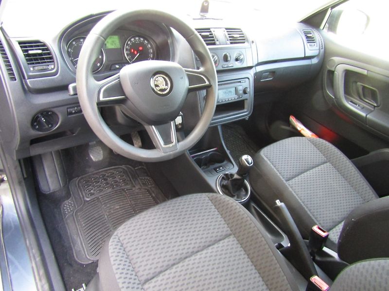 Škoda Fabia (2014) 1.4 16V 63kW TOP QUALITY - fotka 13 z 37