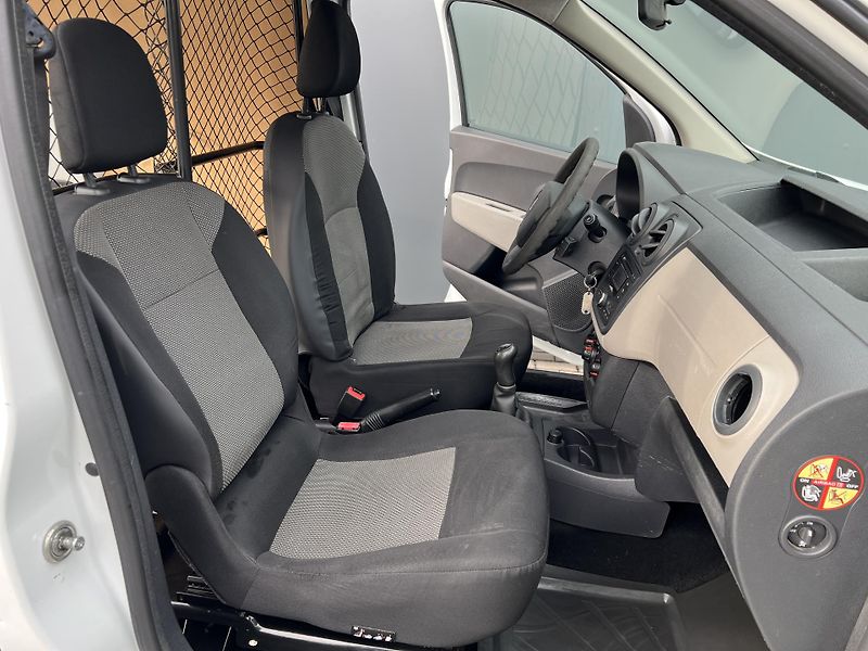 Dacia Dokker (2014) 1,6i 16V - fotka 22 z 23