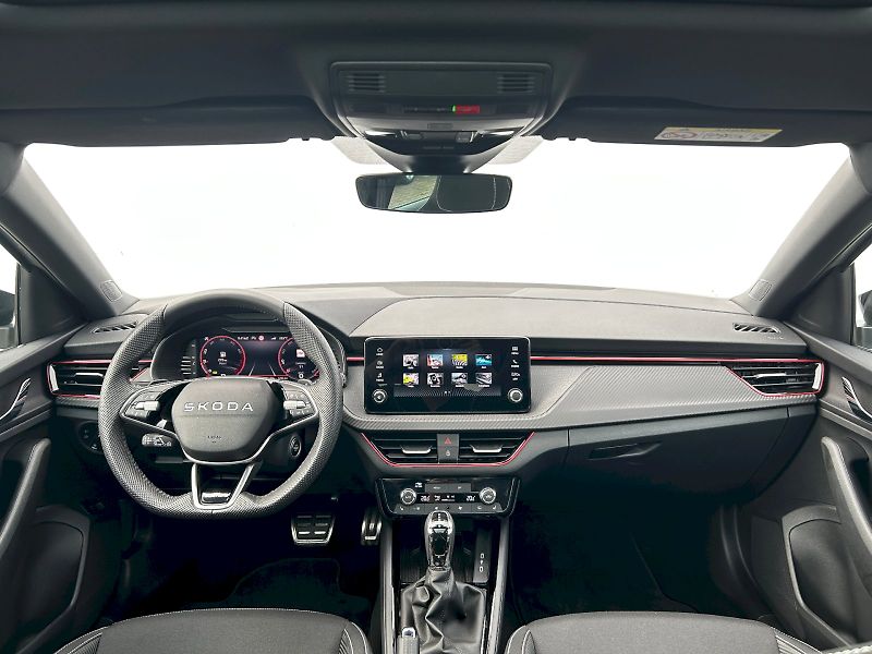 Škoda Scala (2025) 1.5 TSI 110kW DSG Monte Carlo - fotka 5 z 35