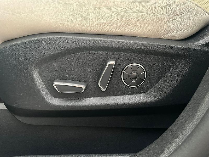 Ford S-MAX 2.5 HEV VIGNALE REZERVACE - fotka 29 z 61