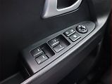 Kia Sportage (2011) 2.0 CRDi, Tempomat - náhled 13