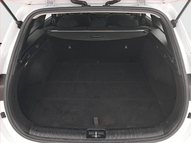 Kia Ceed (2019) 1.4 CVVT, ČR,1.maj, Serv.kniha - fotka 14 z 19