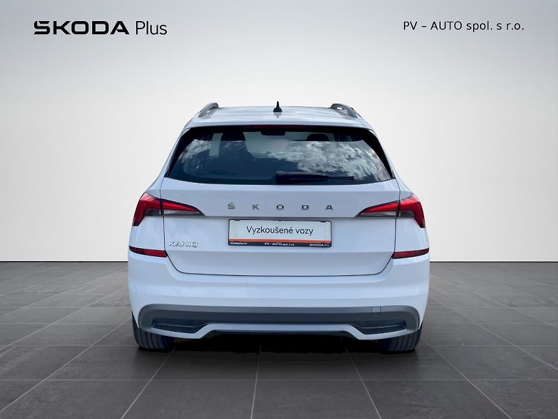 Škoda Kamiq (2023) 1.0 TSI 81 kW DSG Ambition Plu - fotka 25 z 28