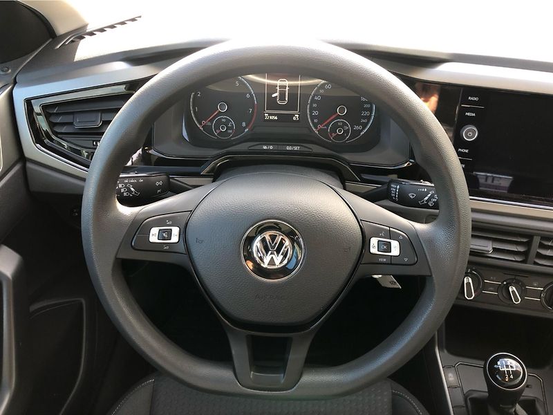 Volkswagen Polo 1,0 MPI - fotka 17 z 27