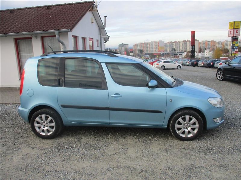 Škoda Roomster 1,2 TSI, klima, vyhř.sedadla, - fotka 5 z 21