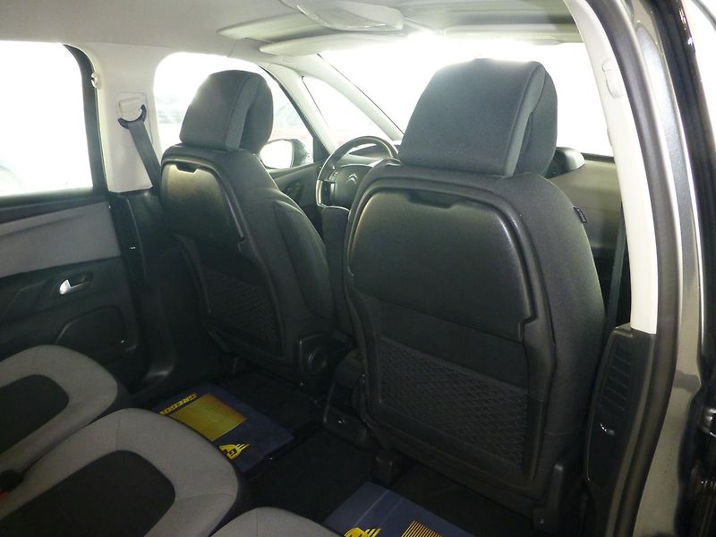 Citroën C4 Picasso (2016) 1.6HDI-88KW*PARK.S**NAVIG**ALU - fotka 23 z 27