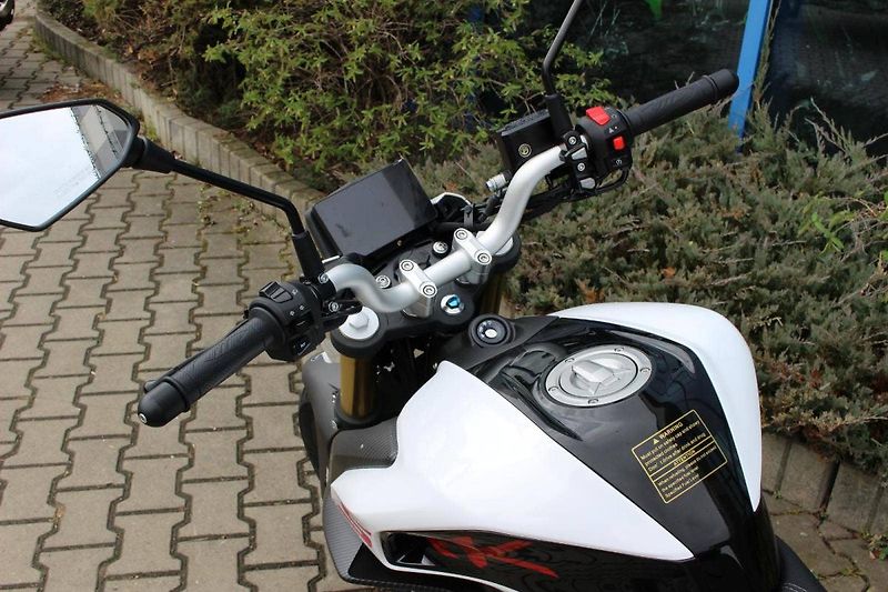 QJ Motor SRK 125 S (2025) NOVINKA 2025 SKLADEM - fotka 6 z 9
