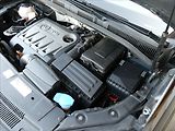 Volkswagen Sharan 2,0 TDi DSG STYLE serviska - náhled 39