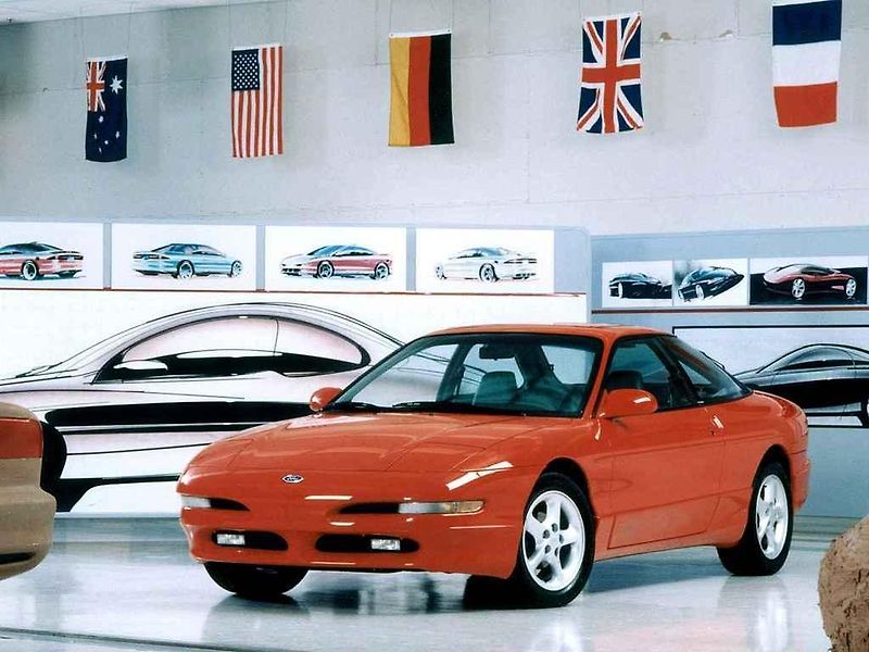 Mazda MX-3.