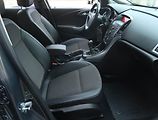 Opel Astra (2014) 1.6 T, Xenony, Tempomat - náhled 9