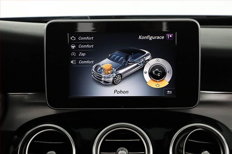 Mercedes-Benz Třídy C (2018) C 220 d 4MATIC - fotka 20 z 31