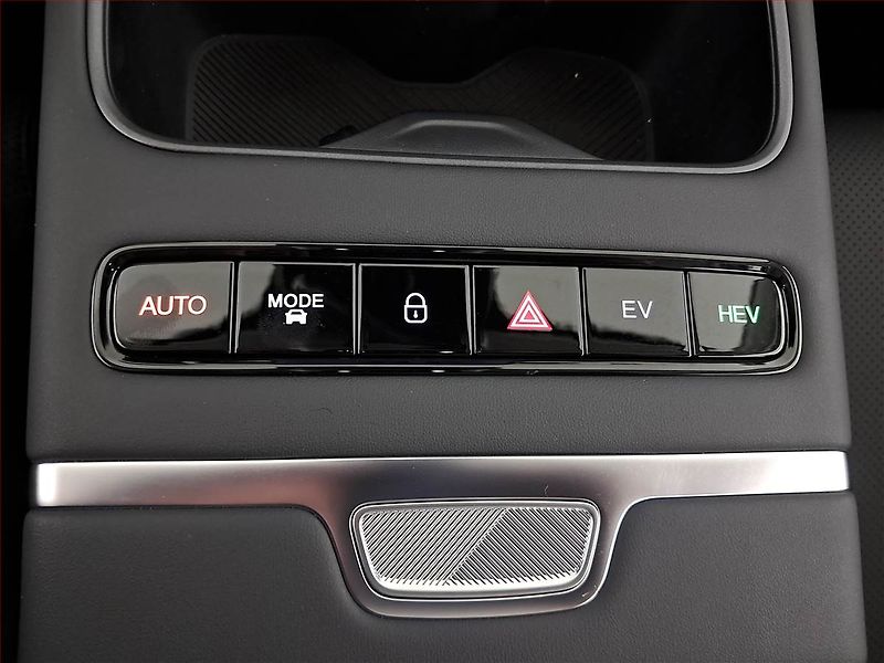 Jaecoo 7 (2026) 1.5 TGDI PHEV, 360° kamera - fotka 19 z 26