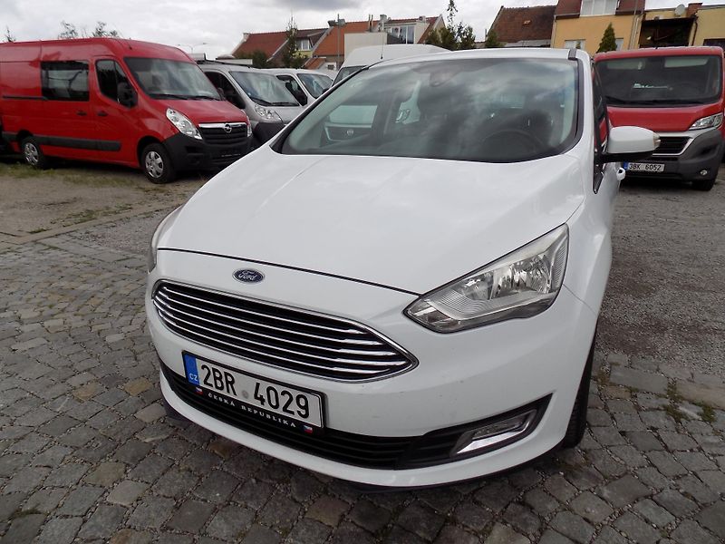 Ford C-MAX 2,0 TDCI 110 KW TITANIUM NAVI - fotka 2 z 39