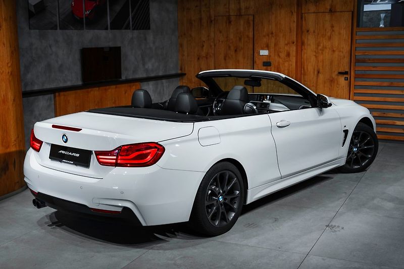 BMW Řada 4 i - fotka 21 z 21