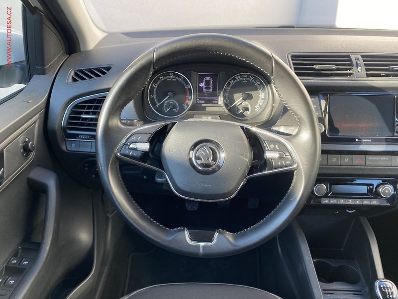 Škoda Fabia (2021) 1.0 TSi, ČR, Style, +kola - fotka 11 z 18