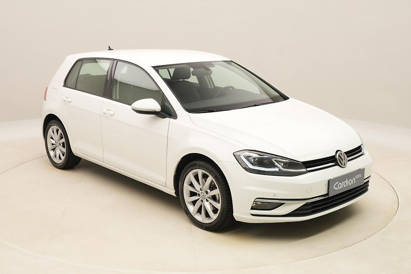 Volkswagen Golf 1.6TDI 85kW CZ - fotka 16 z 45