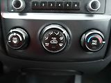 Kia Sportage (2009) 2.0i, ČR, AC, zmk.řazení - náhled 15