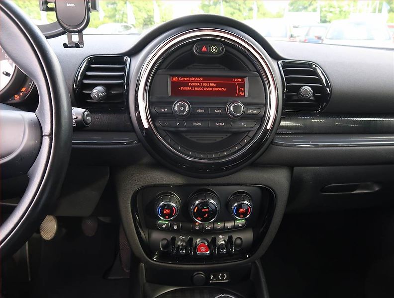 Mini Clubman (2018) One, Serv.kniha, Park. senzory - fotka 12 z 19