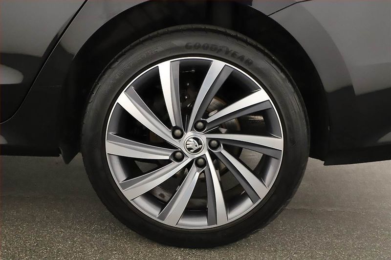 Škoda Octavia (2022) 2.0 TDI - fotka 20 z 20