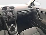 Volkswagen Golf (2010) 1.4 TSI, Vyhř. sedaček - náhled 8