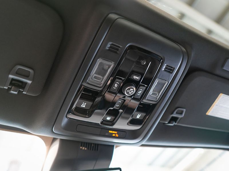 Chevrolet Tahoe (2026) 6.2 V8 High Country - fotka 38 z 46