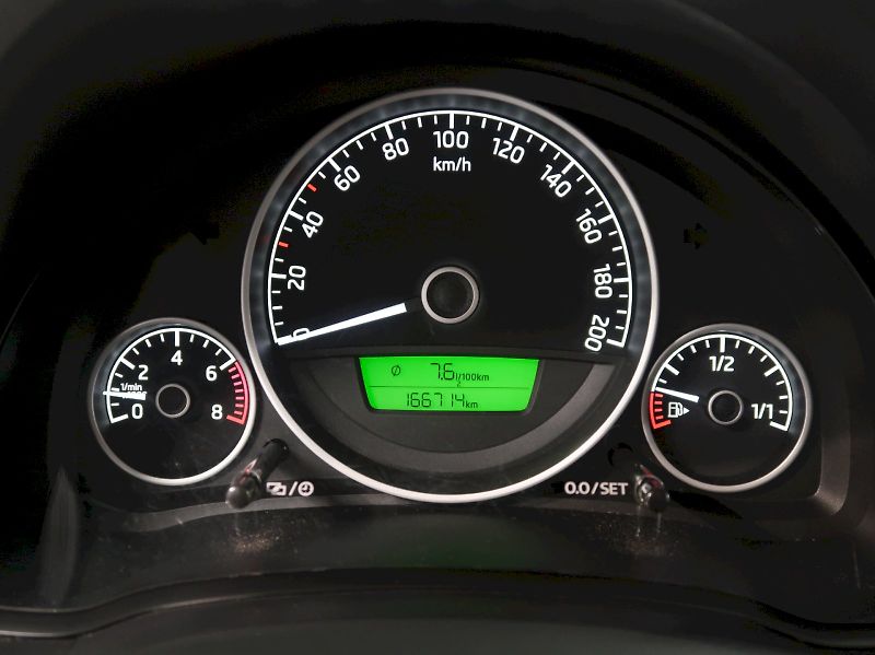 Škoda Citigo (2012) ELEGANCE 1.0MPI 55KW - fotka 17 z 21