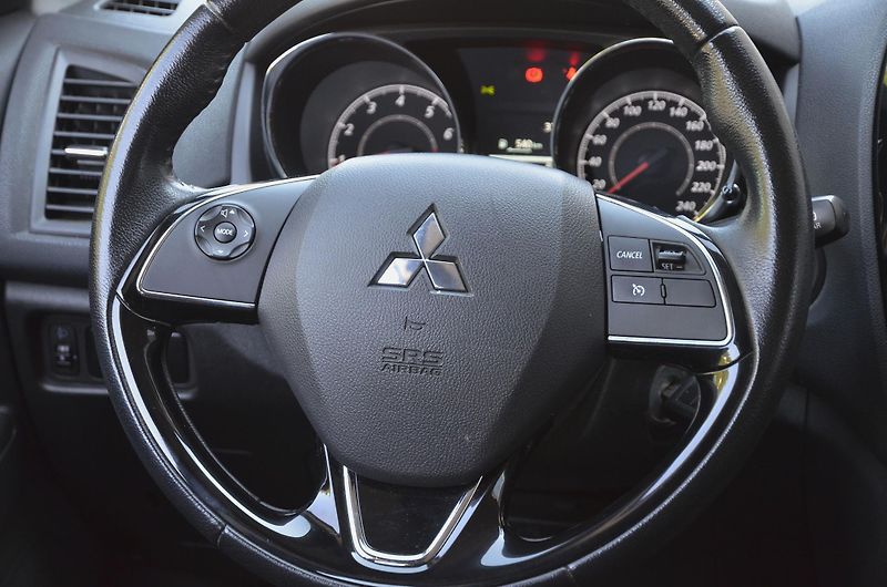 Mitsubishi ASX (2018) 1.6 MIVEC 86kW / ČR / TAŽNÉ - fotka 18 z 30