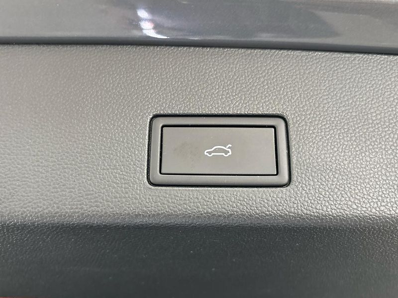 Volkswagen Golf People DSG - fotka 28 z 28