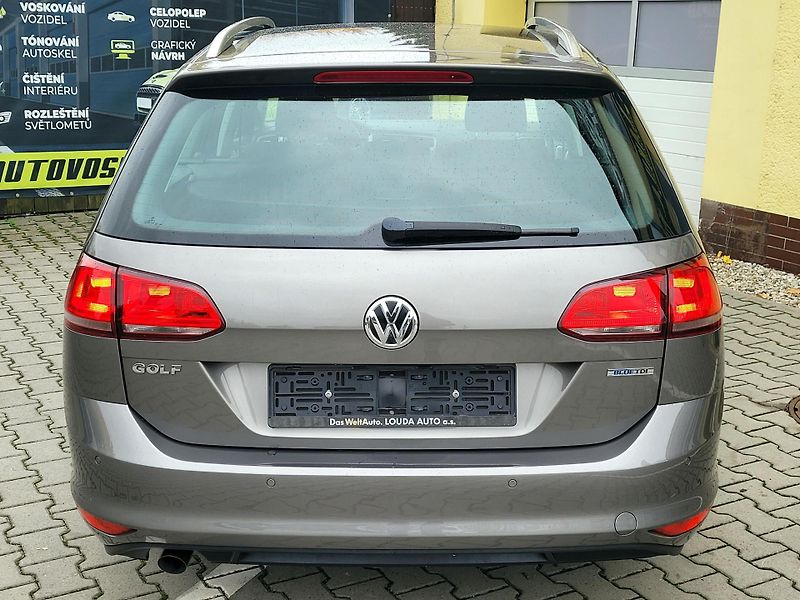 Volkswagen Golf 1,6 TDi CZ*DIGIKLIMA*SERVIS - fotka 8 z 43