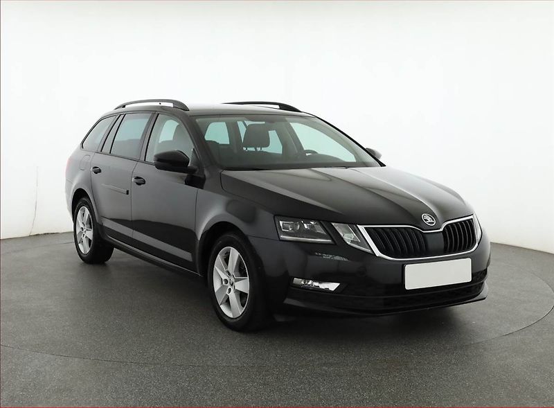 Škoda Octavia (2019) Ambition Plus 2.0 TDI, Automat - fotografie inzerátu