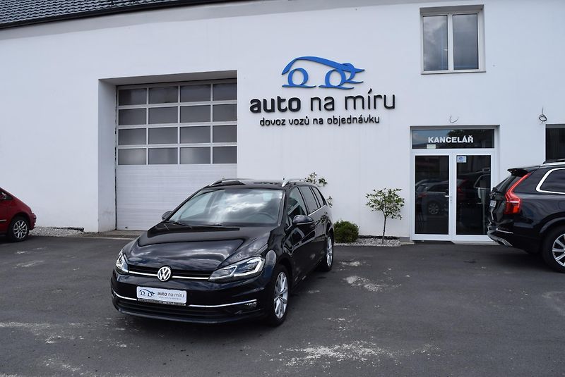 Volkswagen Golf Variant (2020) 1.5TSI 110kw HLBMT TAŽ LED KAM - fotka 1 z 49