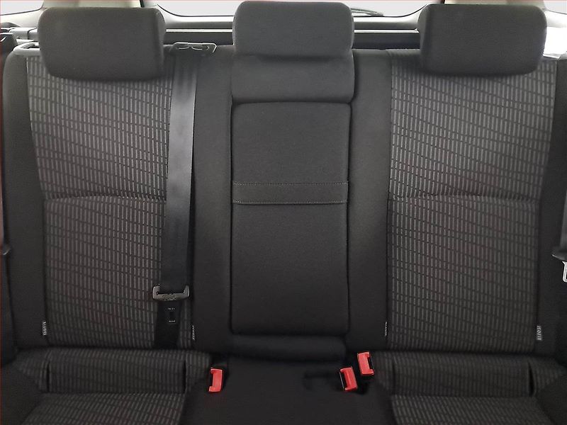Toyota Avensis (2011) 1.8 Valvematic, Tempomat - fotka 10 z 16