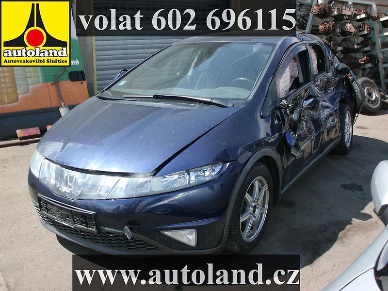 Honda Civic (2008) VOLAT 602 696115 - fotka 3 z 8
