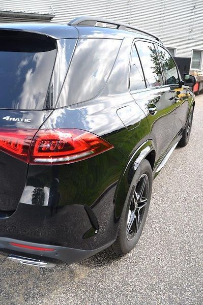 Mercedes-Benz GLE 350.de Plug-in Hybrid AMG 4Mat - fotka 26 z 46