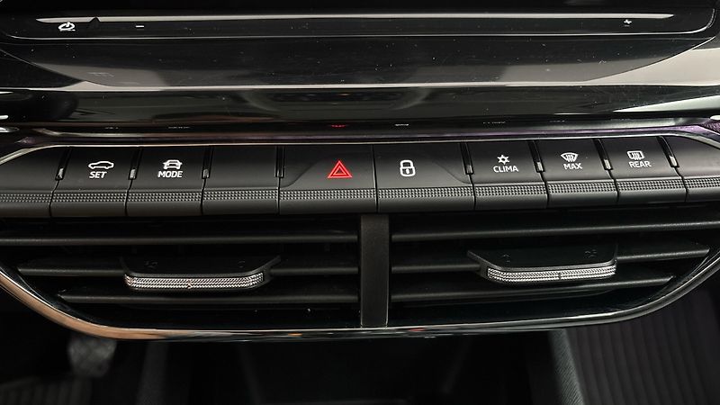 Škoda Octavia 2.0 TDI Style - fotka 13 z 25